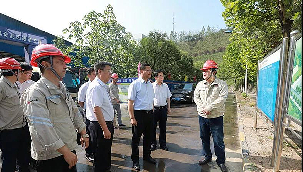 康军调研规上企业减煤及项目建设，要求紧盯目标严格考核