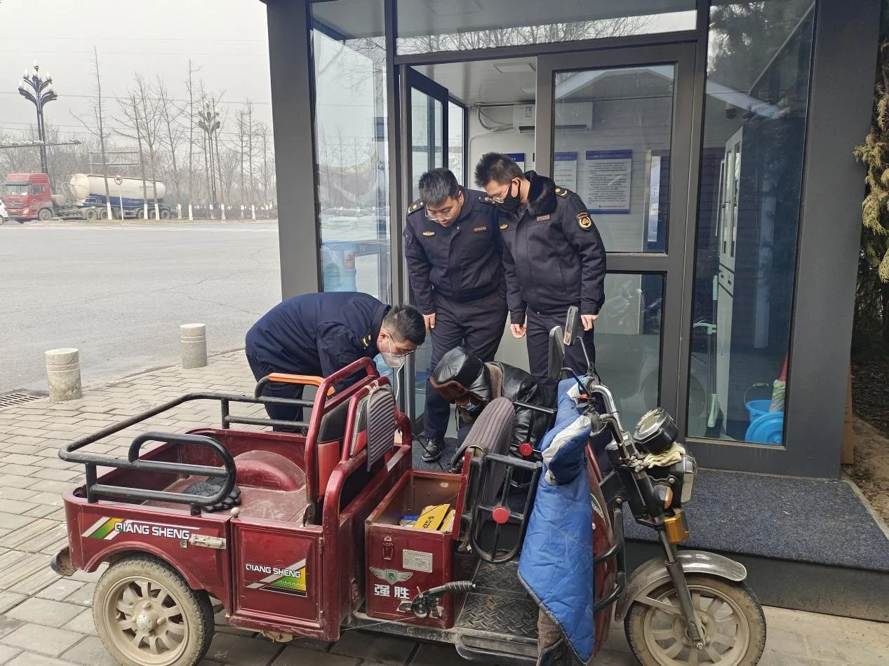 秦汉新城执法驿站升级 “暖心小屋” 彰显城市文明