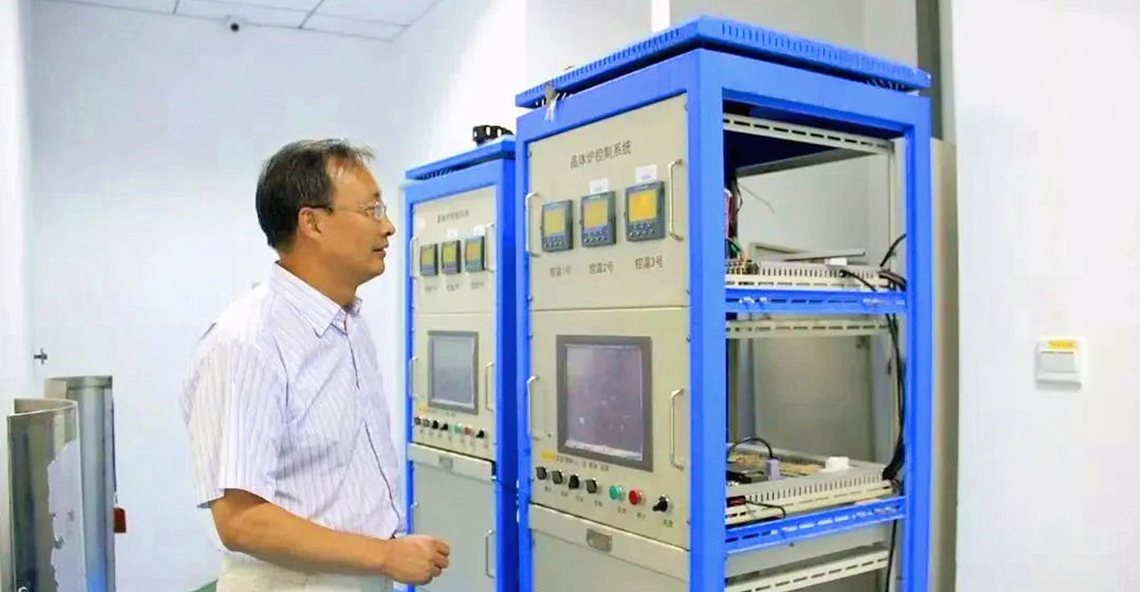 “微动秦汉”系列报道“城中人”之“跨界”科学家的两重身份