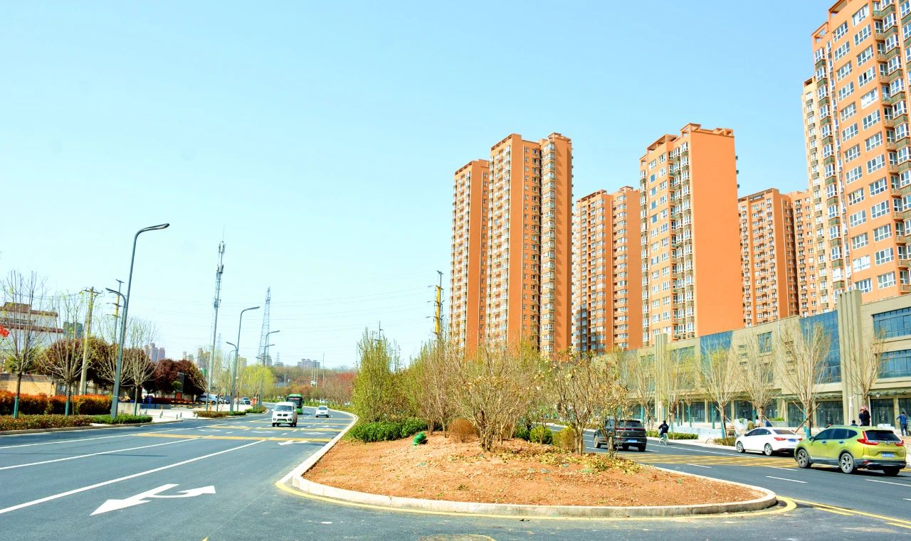 秦汉新城望贤路提升改造工程顺利通车