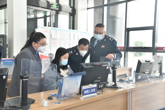 秦汉新城打造“5分钟办税服务圈”