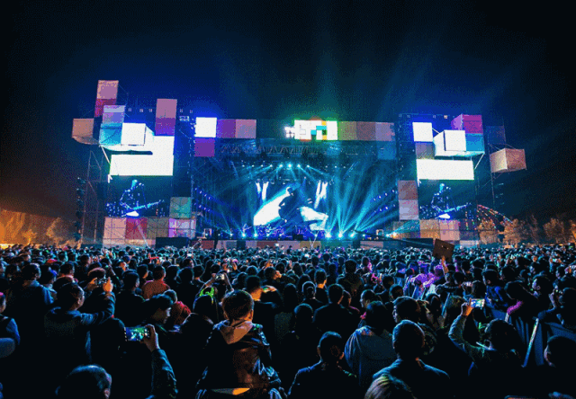 秦汉新城 ♫ 马蹄音乐节，来咧！