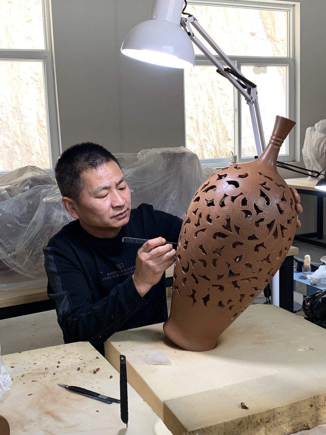 秦汉新城刘建利：“玩”泥巴的乡村工匠