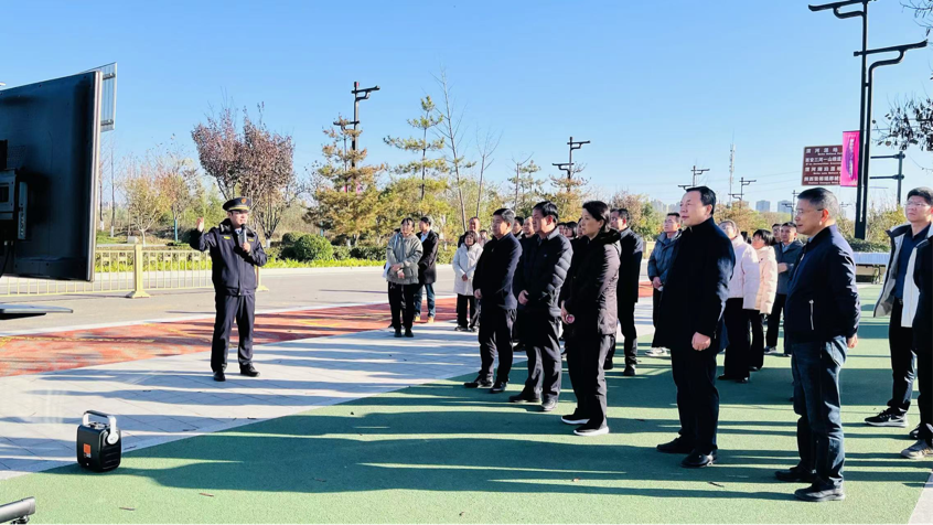 水利部黄河水利委员会调研秦汉新城城市创新保洁节水工作